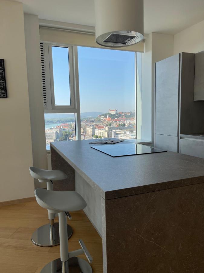 Sag Panorama Apartment 3 Rooms 19Th Floor Great View Free Parking 布拉迪斯拉发 外观 照片